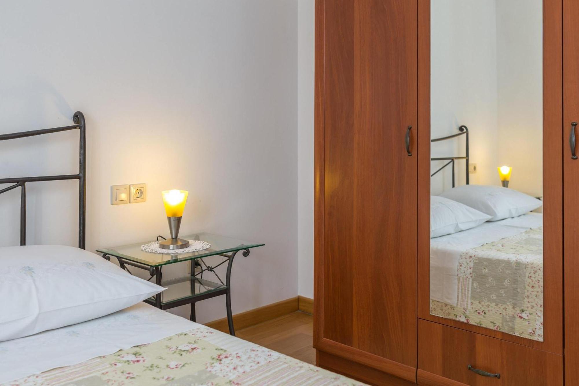 Villa Perka Sveta Nedelja  Extérieur photo