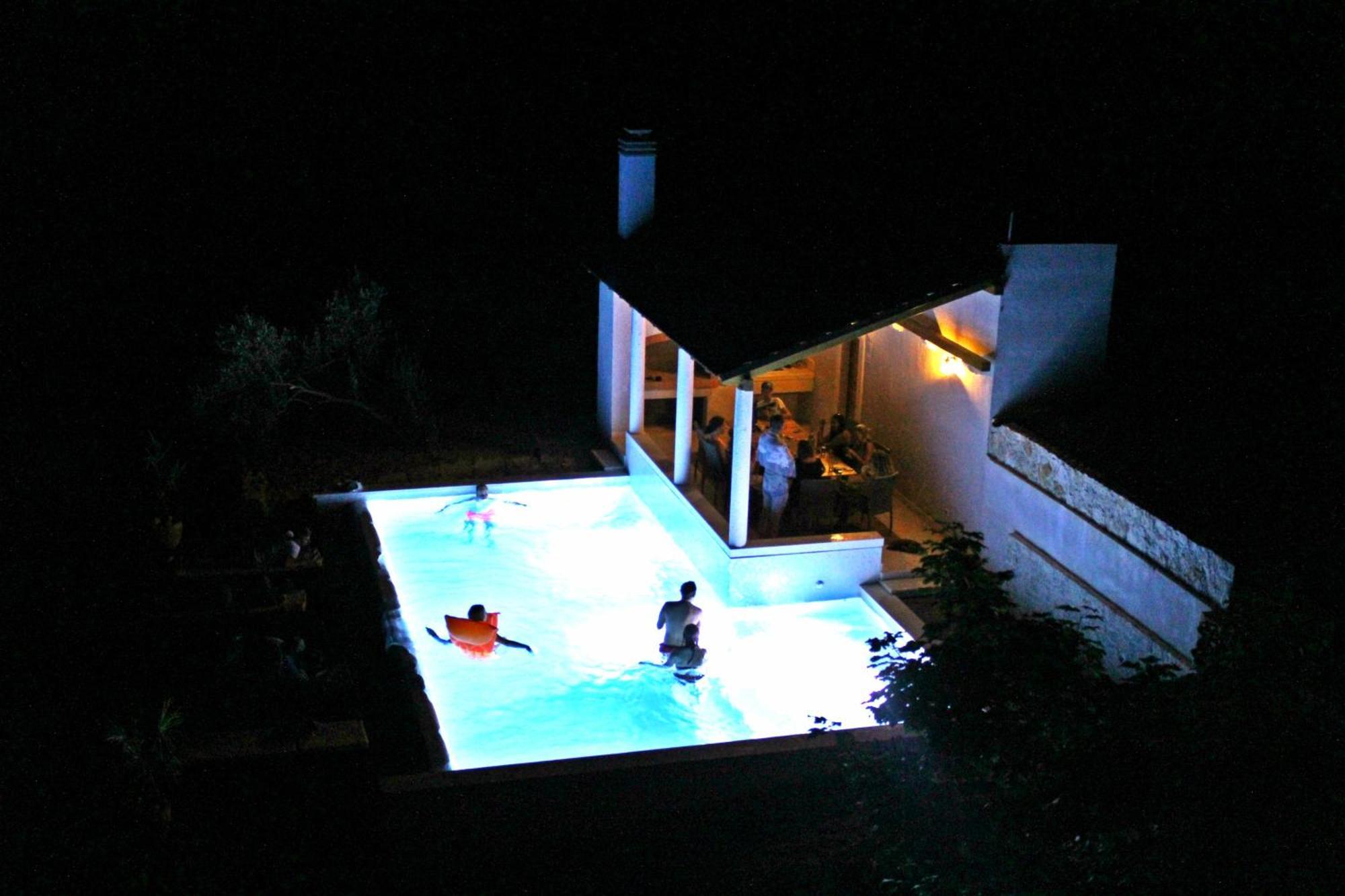 Villa Perka Sveta Nedelja  Extérieur photo